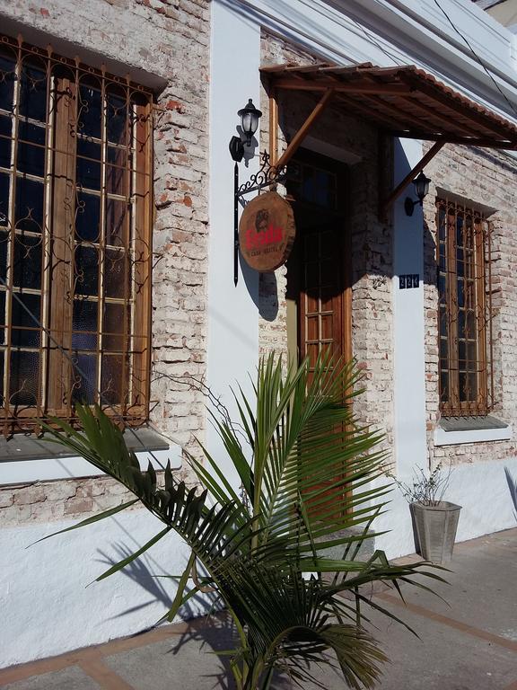 Frida Casa Hostel Pelotas Exterior foto