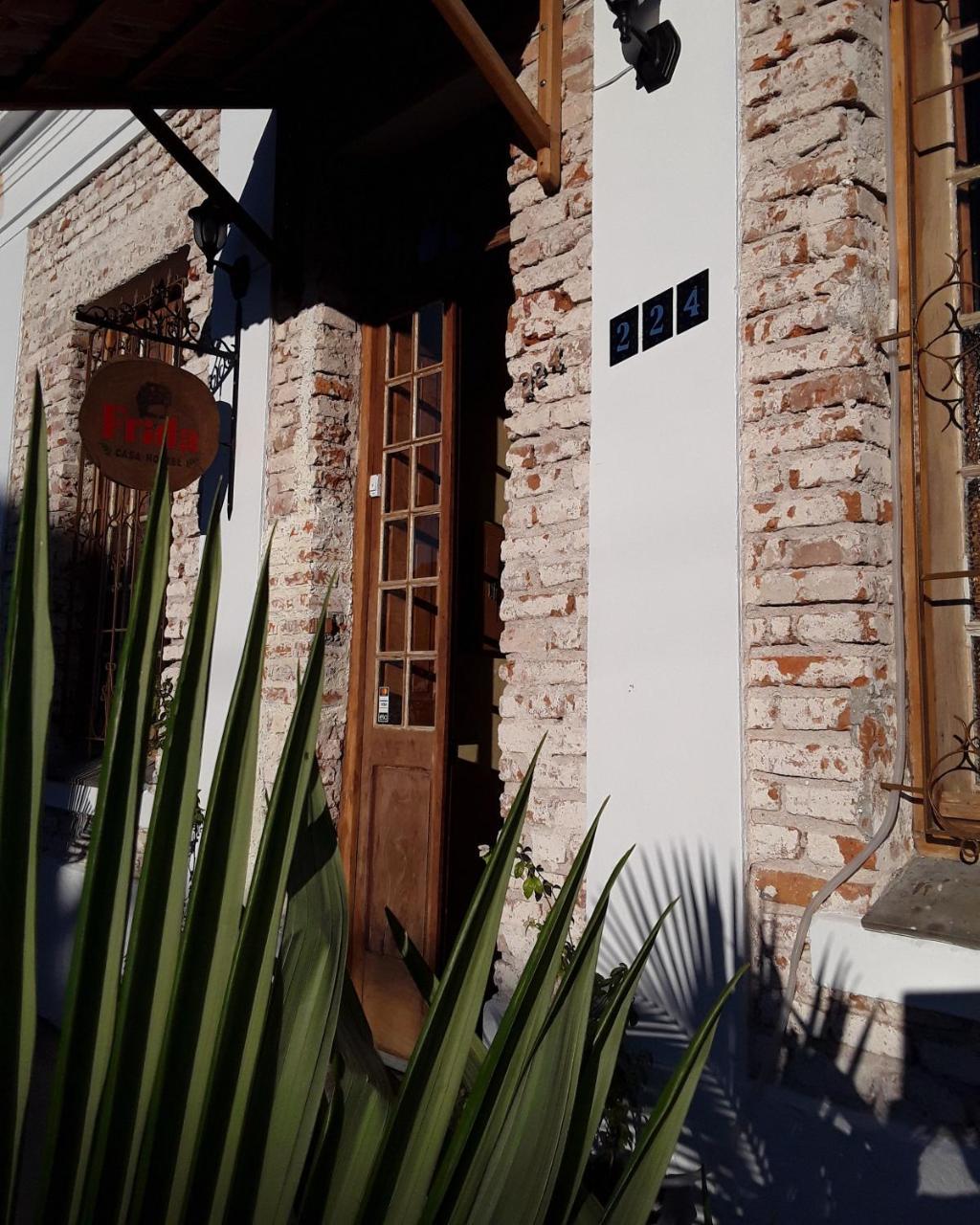 Frida Casa Hostel Pelotas Exterior foto